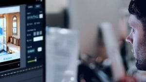 A designer is working on the Pirsonal Editor directly from their browser.